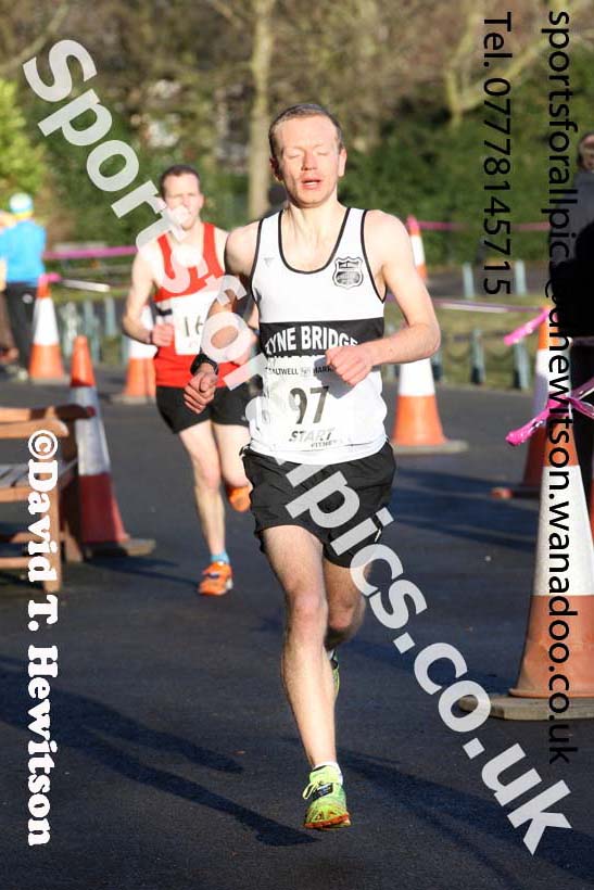 Saltwell Harriers 10k Road Race, Gateshead. Photo: David T. Hewitson/Sports for All Pics